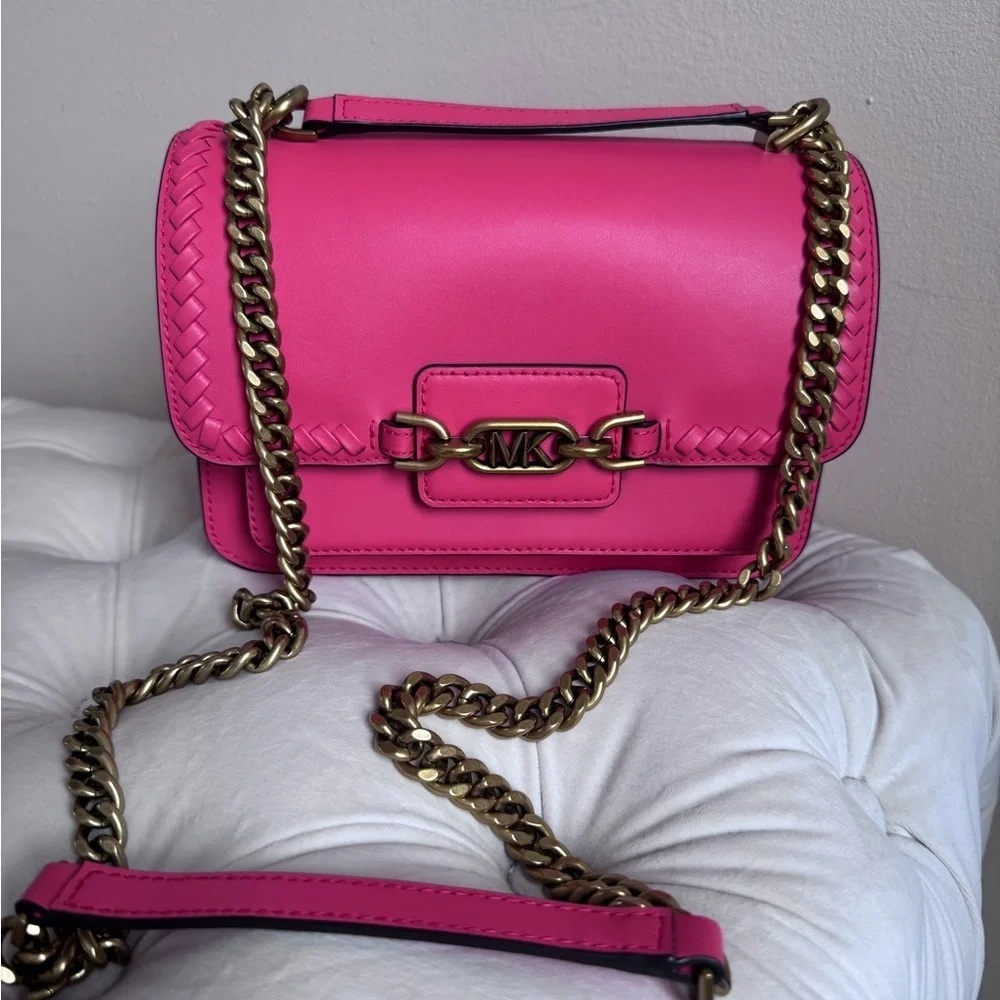NWOT Michael kors Heather Large Leather Shoulder Bag